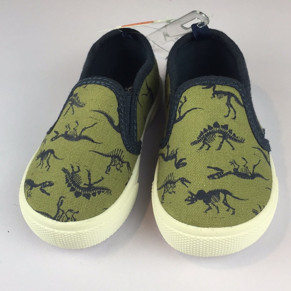 Carter’s Dinosaur Shoes 6